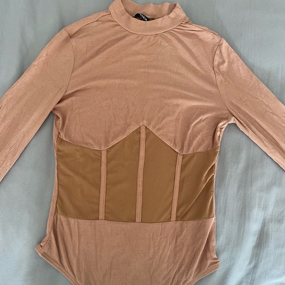 Stand Collar Mesh Insert Bodysuit - Picture 3 of 6